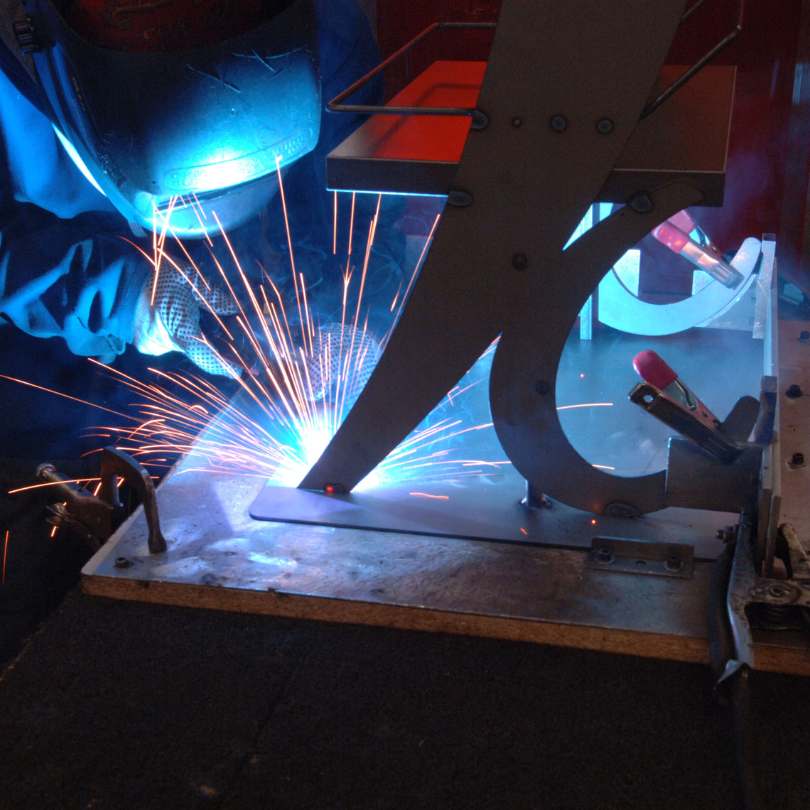 welding a metal table base